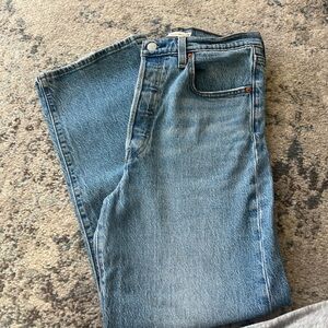 Levi’s Ribcage Straight Ankle